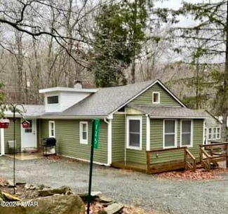 125 Ness Rd, Dingmans Ferry, PA 18328