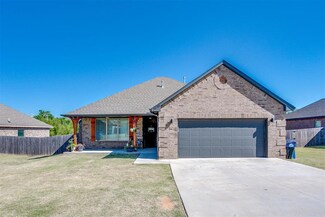 20793 Santa fe Ave, Harrah, OK 73045