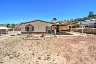 5933 S Maple Leaf St, Miami, AZ 85539