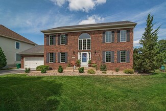 8212 Carriage Hill Rd, Savage, MN 55378