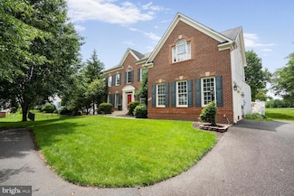 5438 Sherman Oaks Ct, Haymarket, VA 20169