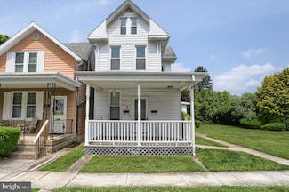 9 N 2nd St, Wormleysburg, PA 17043