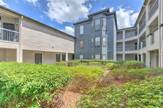 13210 Arbor Isle Dr Unit 207, Temple Terrace, FL 33637
