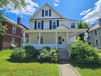 311 Colchester Ave, Burlington, VT 05401