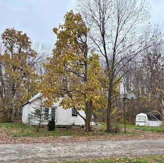 3792 Avalon Dr NE, Millersport, OH 43046
