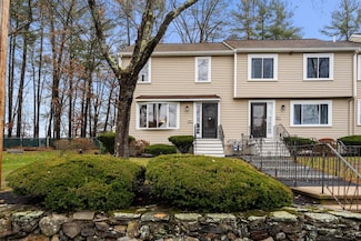 206 Cardinal Ln, Tyngsboro, MA 01879