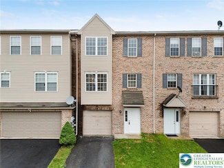2460 Gillian Ln, Easton, PA 18040