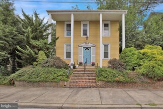 12 W Donegal St, Mount Joy, PA 17552