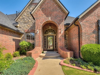 12515 Forest Oaks Dr, Choctaw, OK 73020