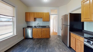 7 Sunset St Unit Upper, Roxbury Crossing, MA 02120