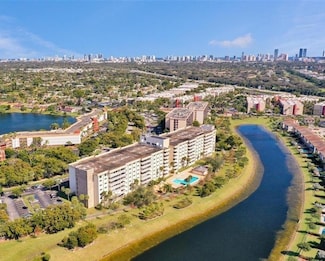 800 NE 195th St Unit 307, Miami, FL 33179