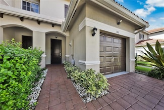 346 NE 47th Place, Deerfield Beach, FL 33064