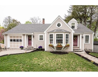 133 Hillside Ave, Quincy, MA 02170