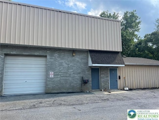 934 Bank St, Emmaus, PA 18049