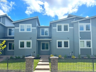 6924 SE Butternut Creek Pkwy, Hillsboro, OR 97007