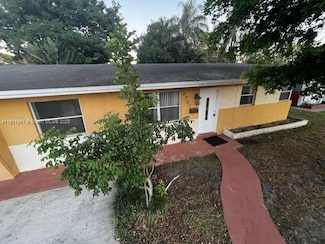 2201 N 56th Terrace, Hollywood, FL 33021