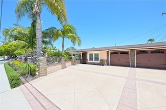 2018 Anaheim Ave, Costa Mesa, CA 92627