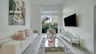 1900 N Bayshore Dr Unit 612, Miami, FL 33132