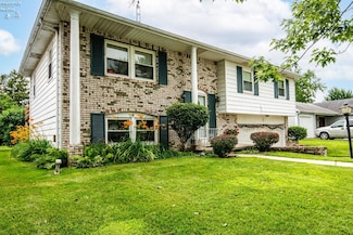 1441 White Ave, Fremont, OH 43420