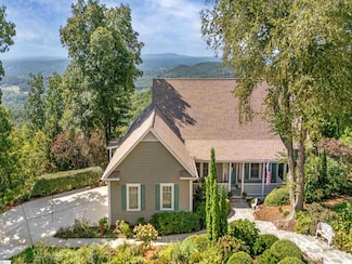118 Blue Teal Way, Landrum, SC 29356