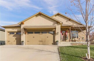 5508 Chamney Ct, Lawrence, KS 66049