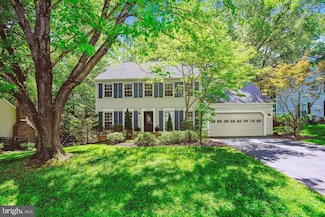 12161 Darnley Rd, Woodbridge, VA 22192