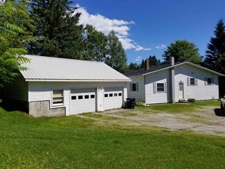 142 Bunker Hill Cir, Plainfield, VT 05667