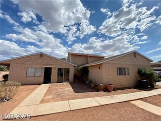 5238 Garden Ln, Las Vegas, NV 89119