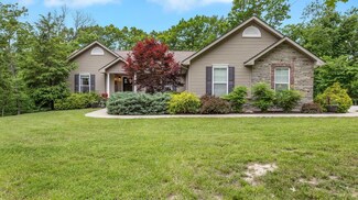 434 Winding Woods Dr, Troy, MO 63379