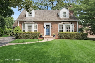 841 Rolling Pass, Glenview, IL 60025