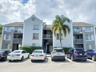 520 SW 111th Ave Unit 203, Pembroke Pines, FL 33025