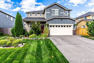 215 Gipple St NE, Orting, WA 98360