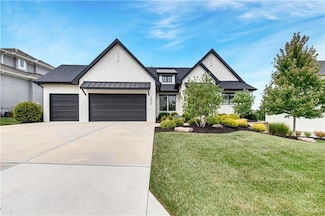 3806 W 158th Terrace, Overland Park, KS 66224