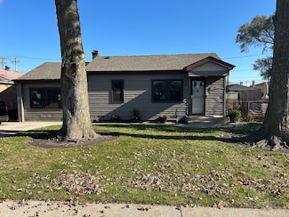 7807 Parkside Ave, Burbank, IL 60459
