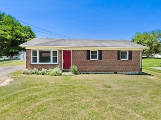 5621 Rolling Hills Dr, Dublin, VA 24084