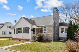 535 High St, Lowell, MA 01852