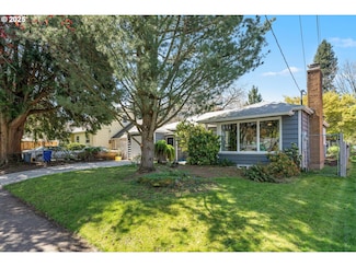 3213 SE 73rd Ave, Portland, OR 97206