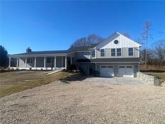 2695 Boston Neck Rd, Saunderstown, RI 02874