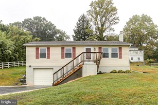 209 E Mohler Church Rd, Ephrata, PA 17522