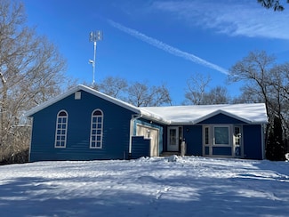 8475 Idyllview Ave, Sparta, WI 54656