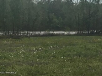 10 Lena Theriot Cir, Breaux Bridge, LA 70517