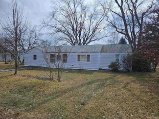 26522 Parkview Ave, Elkhart, IN 46514