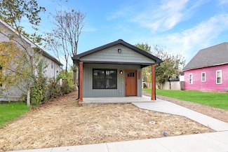 1317 S Linwood Ave, Evansville, IN 47713