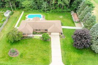 3888 Linke Rd, Bridgman, MI 49106