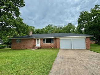5904 S Ball St, Fayetteville, AR 72704