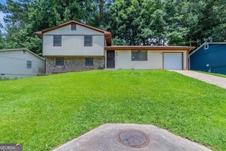 2247 Cherokee Valley Dr, Lithonia, GA 30058