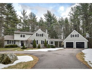 95 Nason Hill Rd, Sherborn, MA 01770