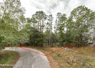 0 Poinsetta Loop, Pass Christian, MS 39571
