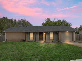 7722 Strolling Ln, Live Oak, TX 78233
