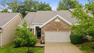 1765 Prestshire Dr, Fenton, MO 63026